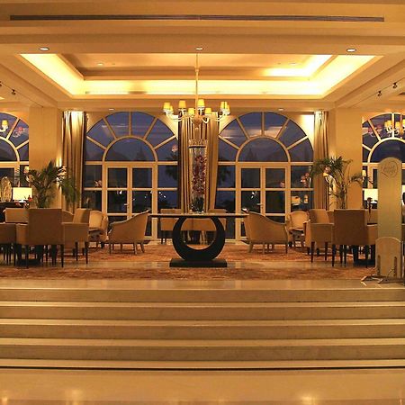 L' Amphitrite Palace Beach Resort & Spa Skhirat Exterior photo